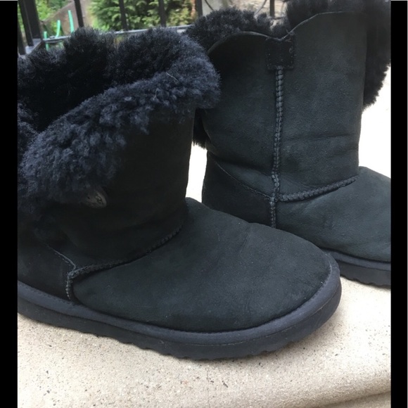 UGG Shoes - 🎃OFFERS? UGGS authentic Bailey button black
